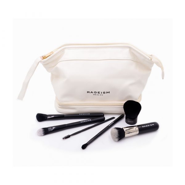 bag with brushes set1